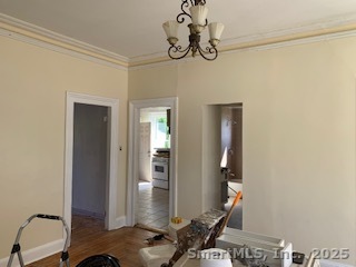 424 Union Avenue, Unit 424 Bridgeport, CT 06607 - Photo 7 of 14 a bathroom with a mirror and a shower