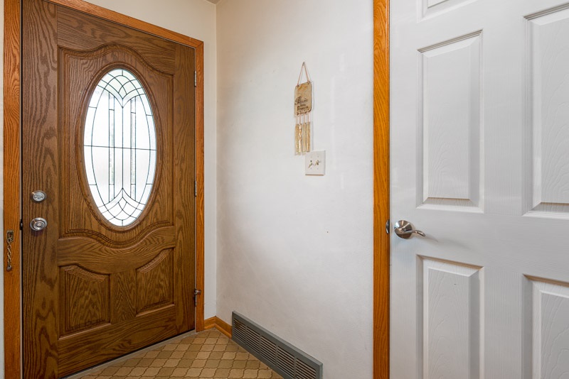 6648 Alvina Road Rockford, IL 61101 - Photo 12 of 25 Gallery Image 12