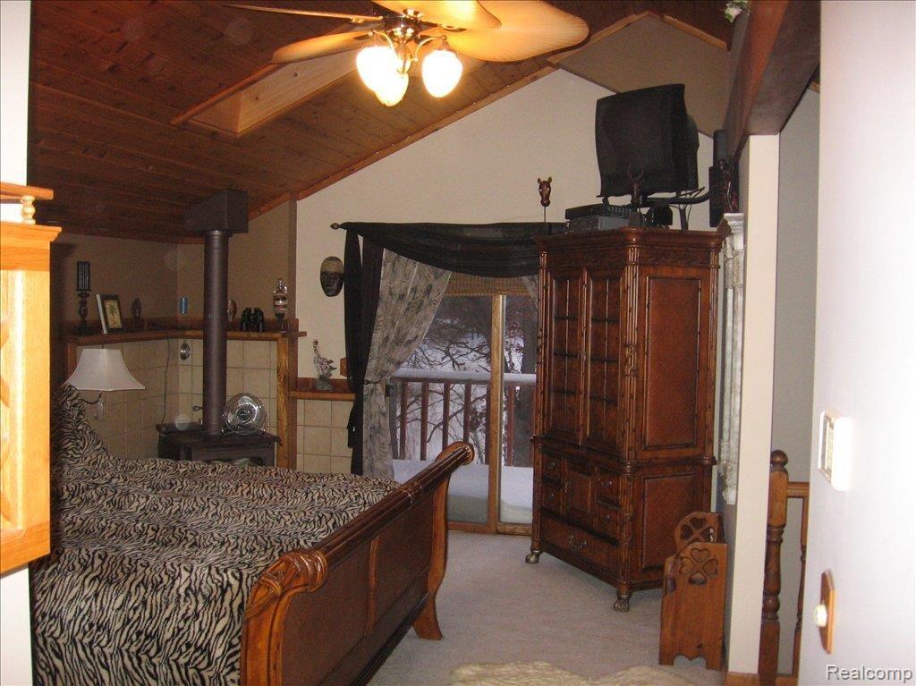 9625 Norman Road Clarkston, MI 48348 - Photo 9 of 22 house pix-27