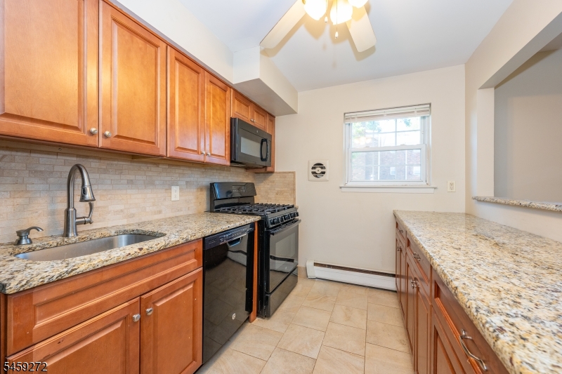 1301 Valley Road, Unit A Wayne, NJ 07470 - Photo 11 of 23 Gallery Image 11