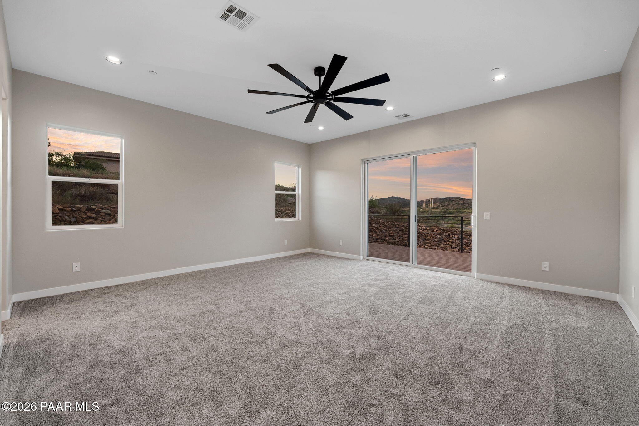 15860 East Broken Bit Road Mayer, AZ 86333 - Photo 22 of 44 24-Primary Bedroom (1)