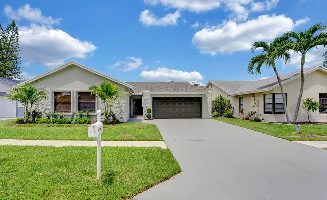 $4,600 | 20977 Country Creek Drive, Boca Raton, FL 33428