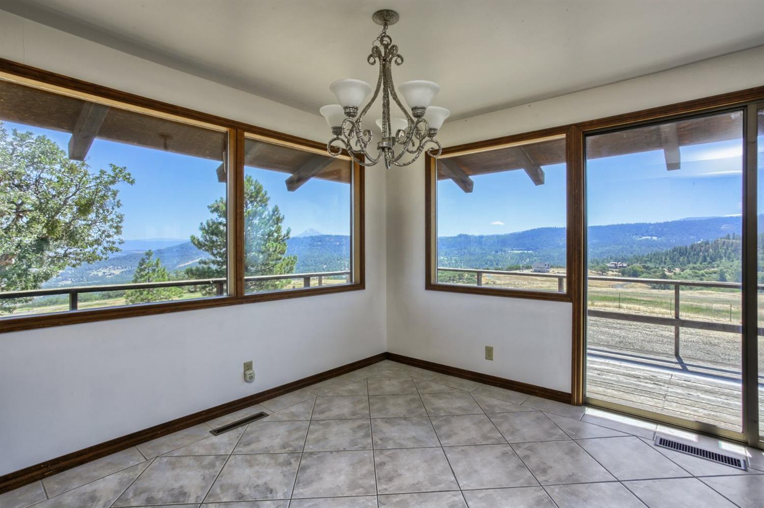6099 Hillcrest Road Medford, OR 97504 - Photo 22 of 35 Additional Photo