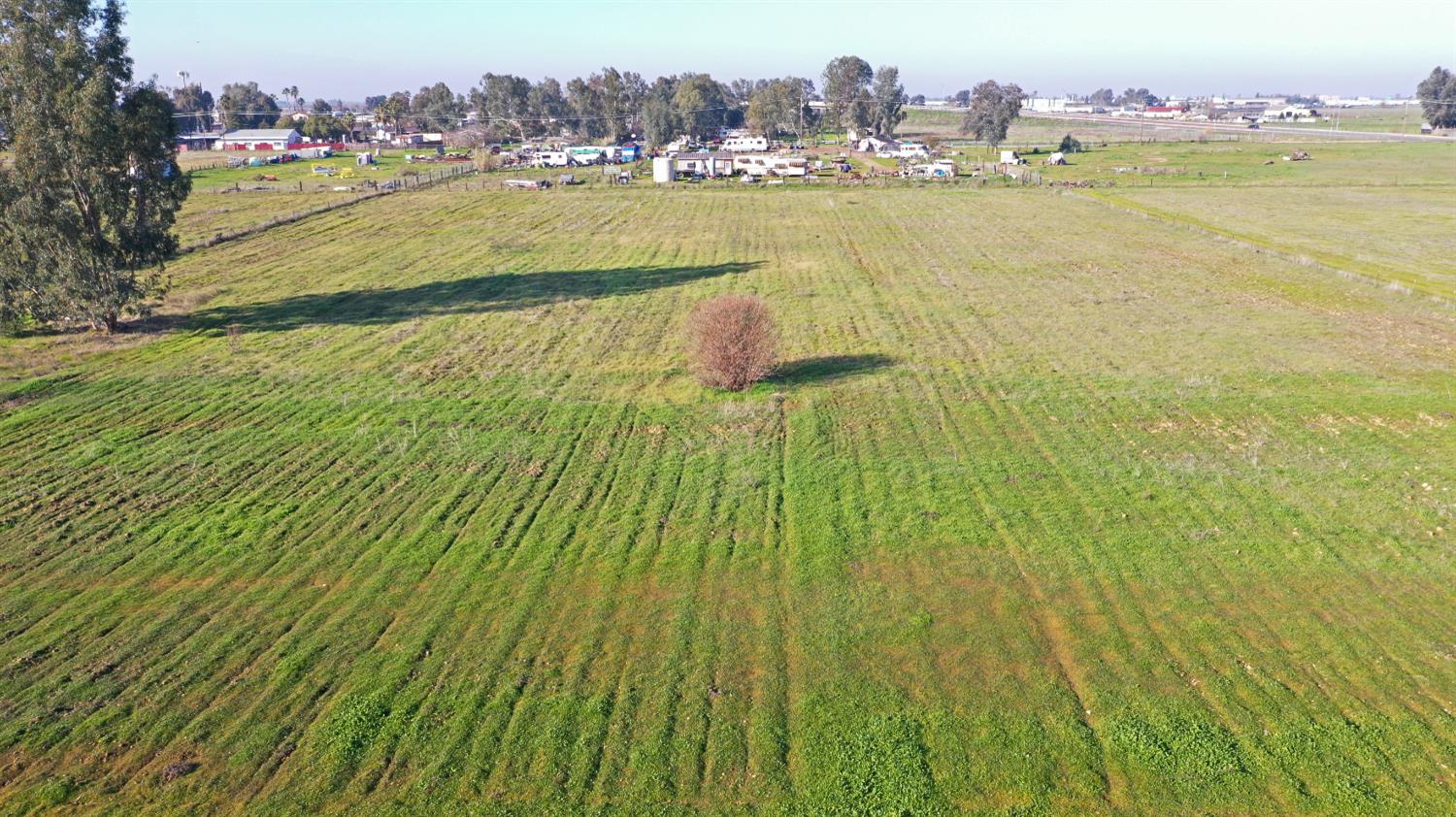 0 Cardwell Street Madera, CA 93638 - Photo 16 of 19 a view of an ocean from a balcony