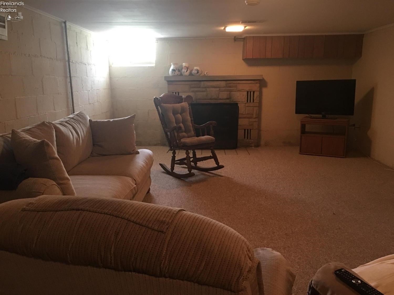1816 Seminary Road Milan, OH 44846 - Photo 3 of 10 Gallery Image 3