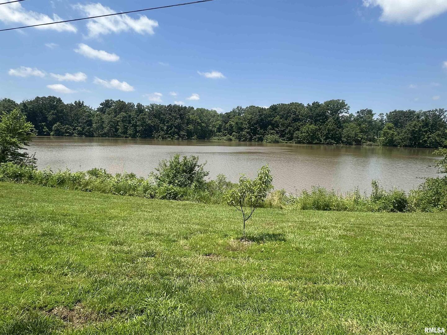 0 Gierten Road Centralia, IL 62801 - Photo 1 of 2 a view of a lake