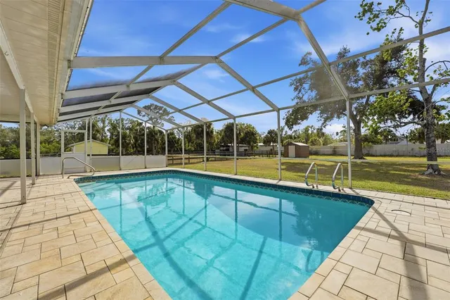 $425,000 | 1641 MacKintosh Boulevard, Nokomis, FL 34275