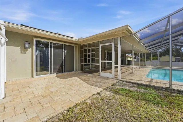 $425,000 | 1641 MacKintosh Boulevard, Nokomis, FL 34275