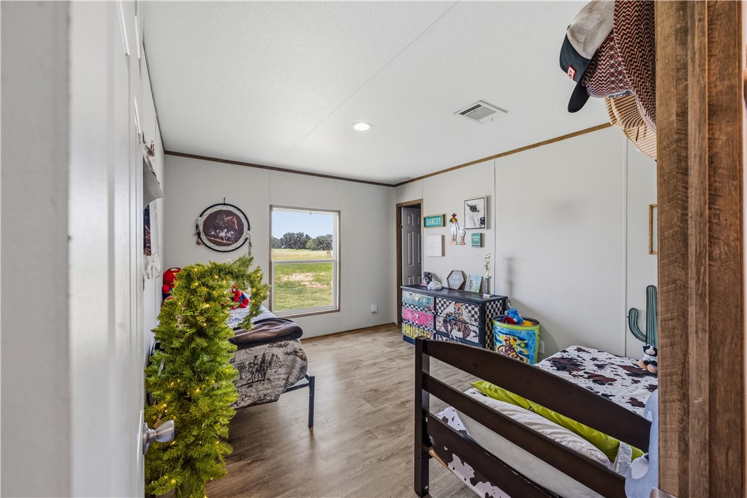 490 Hernandez Road Poteet, TX 78065 - Photo 18 of 36