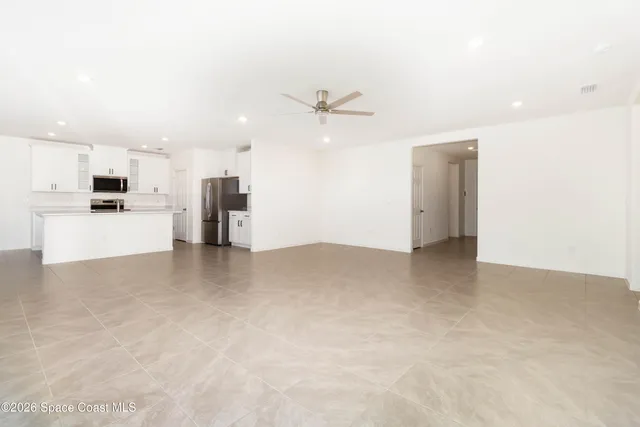 $2,950 | 5072 Alabaster Drive, Grant-Valkaria, FL 32949