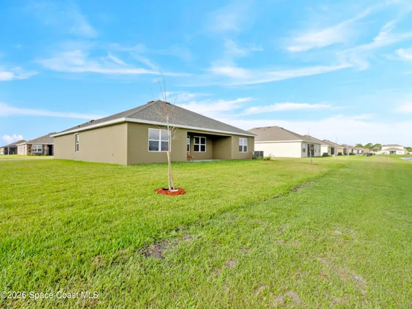 $2,950 | 5072 Alabaster Drive, Grant Valkaria, FL 32949