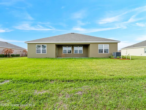 $2,950 | 5072 Alabaster Drive, Grant Valkaria, FL 32949