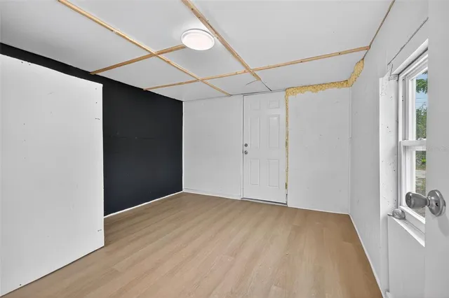 $260,000 | 4811 Fairfield Avenue South, St. Petersburg, FL 33711