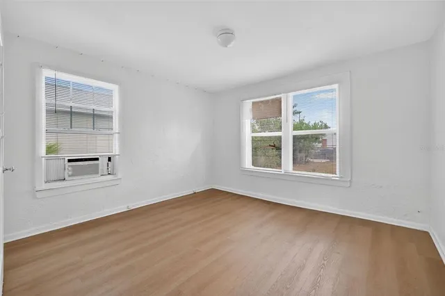 $260,000 | 4811 Fairfield Avenue South, St. Petersburg, FL 33711