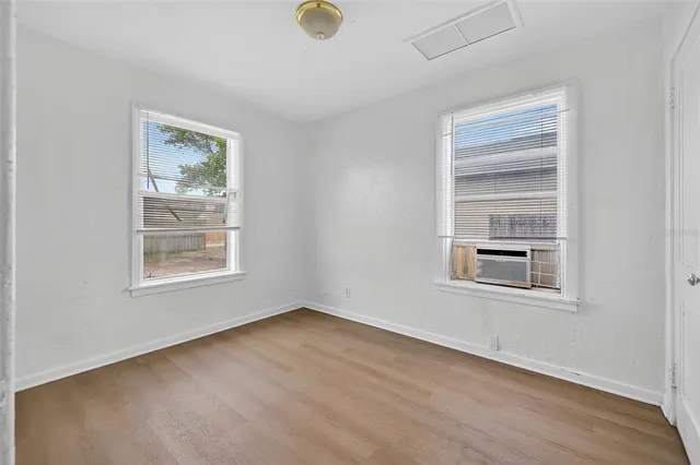 $260,000 | 4811 Fairfield Avenue South, St. Petersburg, FL 33711