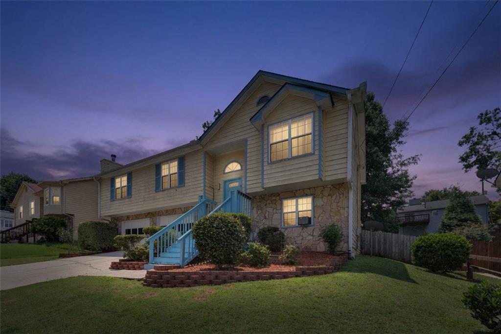 2246 Hampton Drive Decatur, GA 30035 - Photo 2 of 33