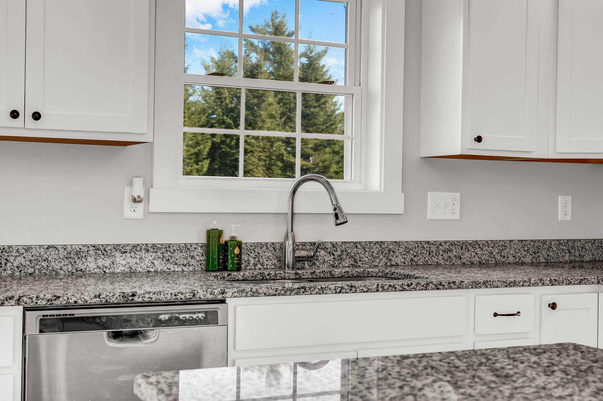 2016 Hemlock Drive Hermon, ME 04401 - Photo 10 of 58 6-web-or-mls-2016-hemlock-st