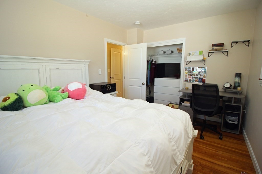817 Concord Road Marlborough, MA 01752 - Photo 11 of 29 Gallery Image 11