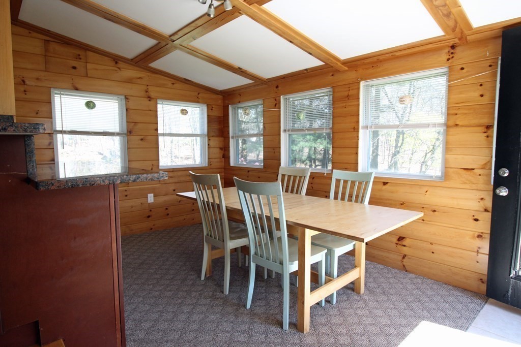 817 Concord Road Marlborough, MA 01752 - Photo 3 of 29 Gallery Image 3