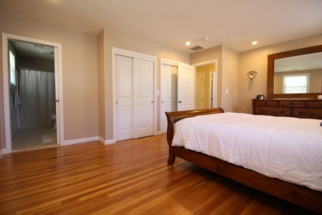 817 Concord Road Marlborough, MA 01752 - Photo 7 of 29 Gallery Image 7