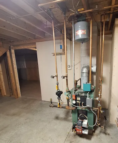 $225,000 | 261 High Street, Paris, ME 04281