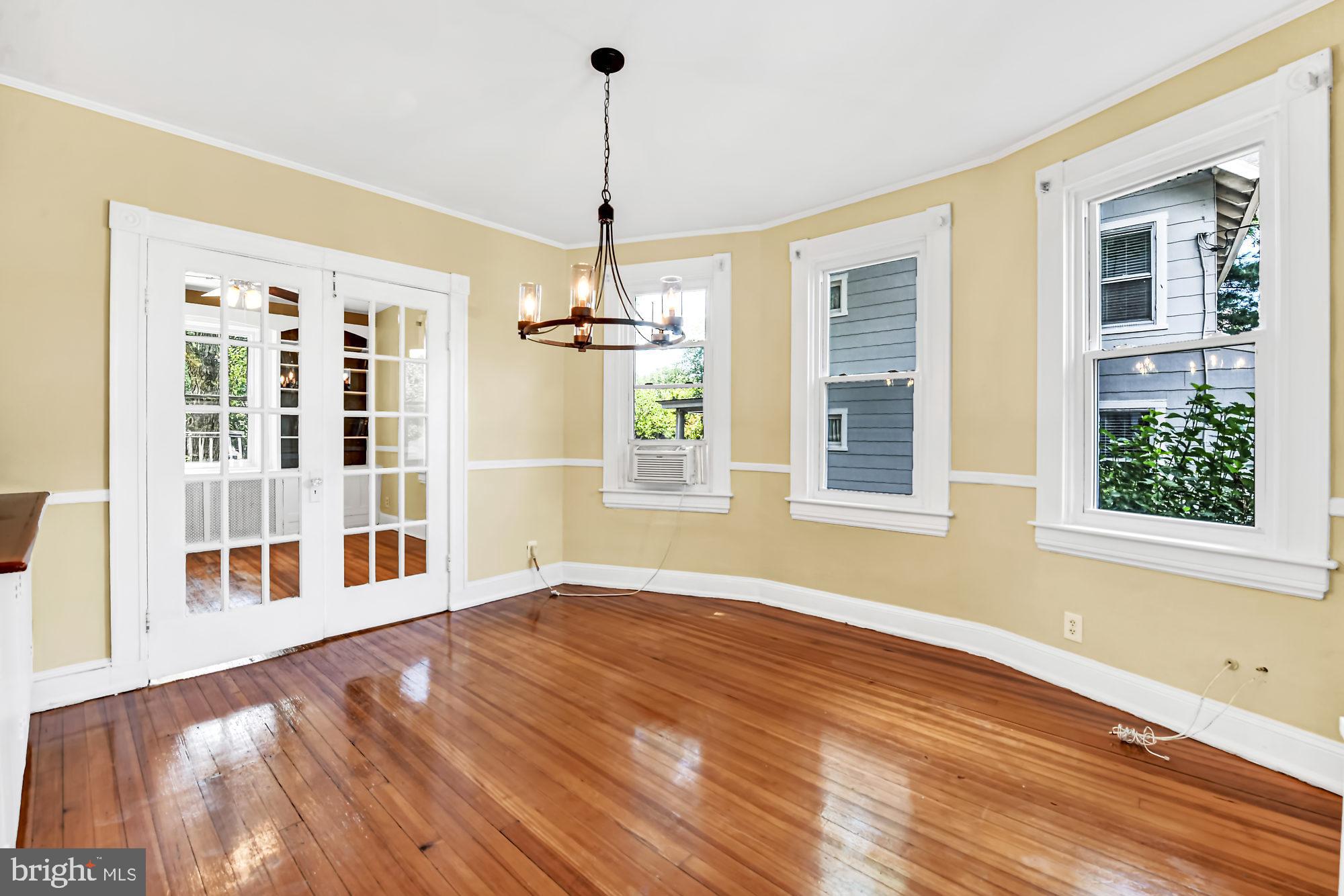 5314 Tramore Road Baltimore, MD 21214 - Photo 8 of 29
