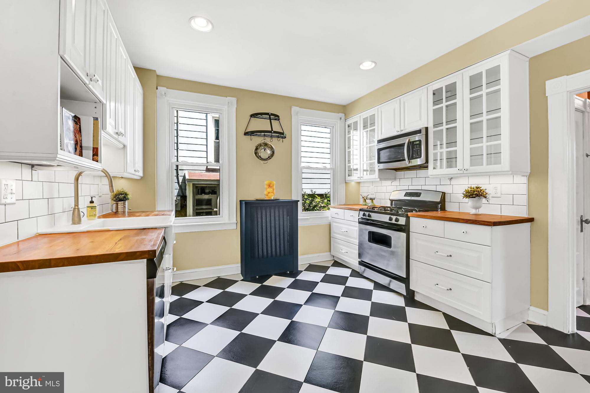 5314 Tramore Road Baltimore, MD 21214 - Photo 9 of 29