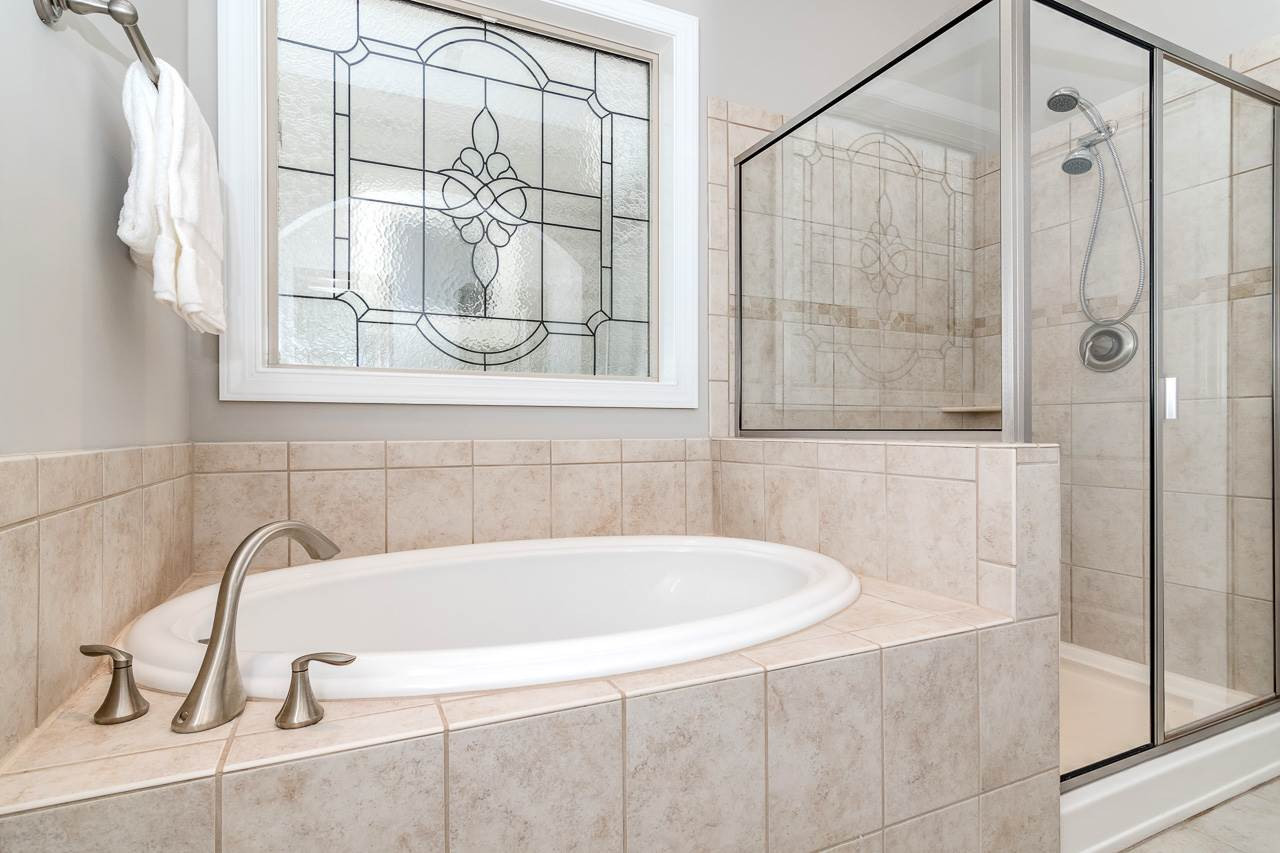 1409 Rodessa Run Raleigh, NC 27607 - Photo 12 of 25 Master Bath/Spa