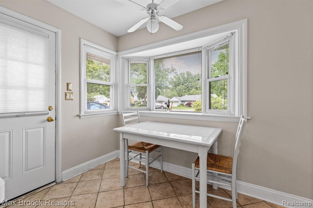 2276 Lancaster Road Bloomfield Hills, MI 48302 - Photo 8 of 21 Gallery Image 8