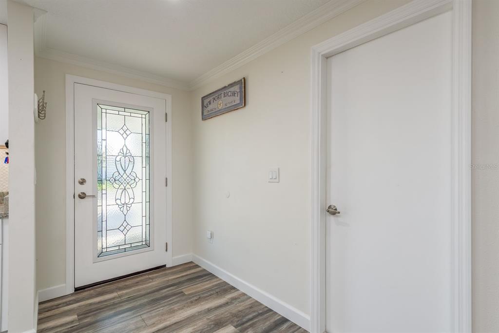 5009 Dory Drive New Port Richey, FL 34652 - Photo 5 of 62