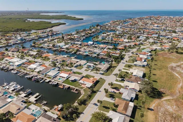 $724,900 | 5009 Dory Drive, New Port Richey, FL 34652