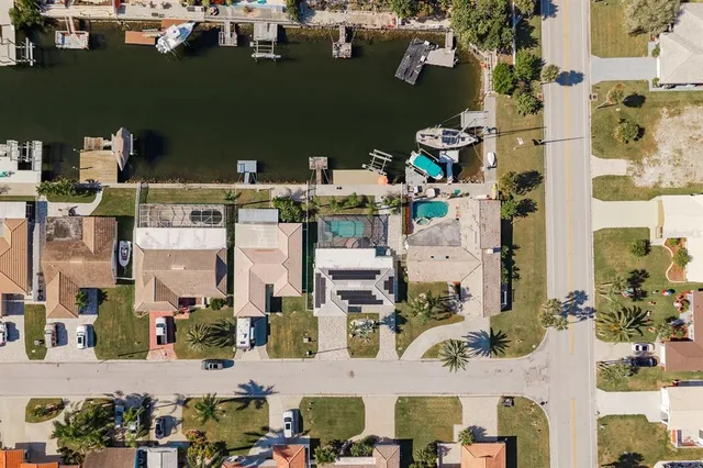 $724,900 | 5009 Dory Drive, New Port Richey, FL 34652