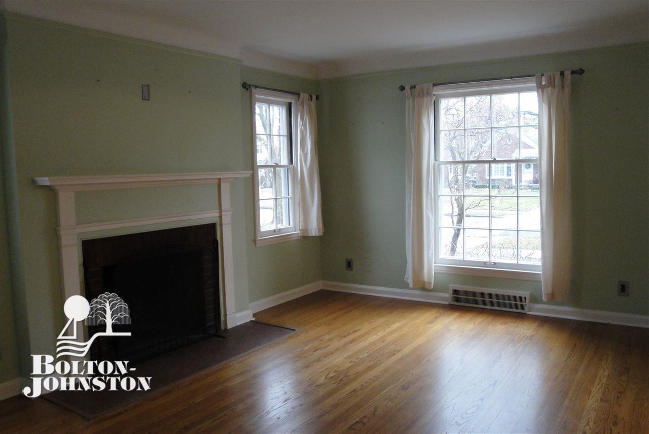 375 Kerby Road Grosse Pointe Farms, MI 48236 - Photo 6 of 15