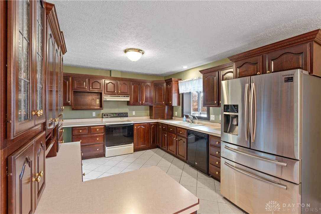 4458 Rose Marie Road Franklin, OH 45005 - Photo 15 of 55