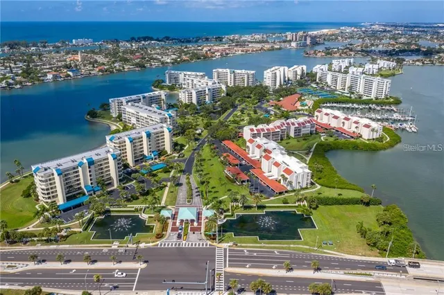 $2,800 | 7897 Sailboat Key Boulevard South, Unit 408, South Pasadena, FL 33707