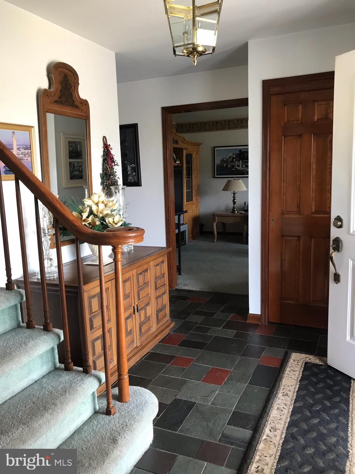 62 Hempstead Road Trenton, NJ 08610 - Photo 2 of 16 Foyer
