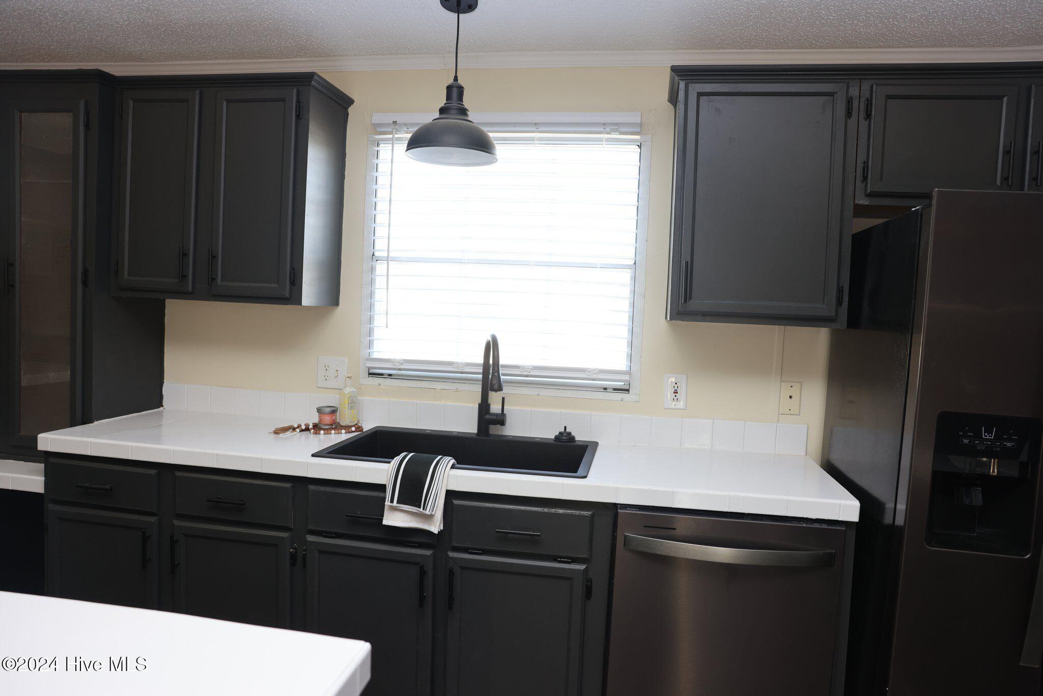 307 North Winchester Lane Hubert, NC 28539 - Photo 4 of 16 .