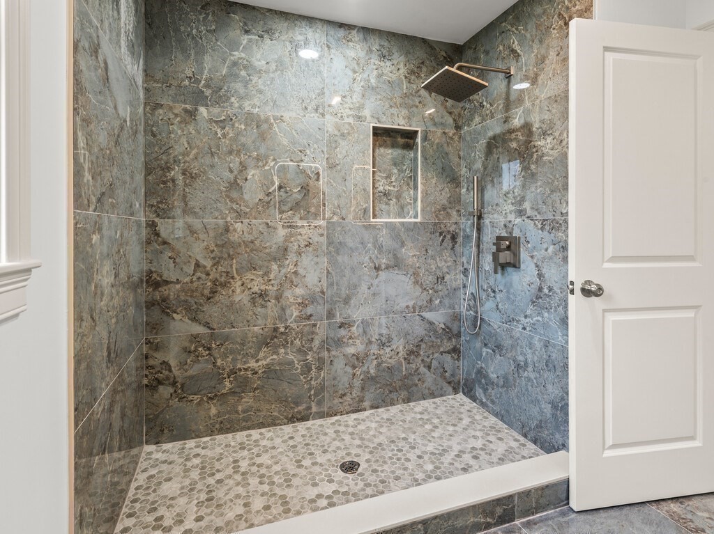 132 Barrington Road Longmeadow, MA 01106 - Photo 18 of 40