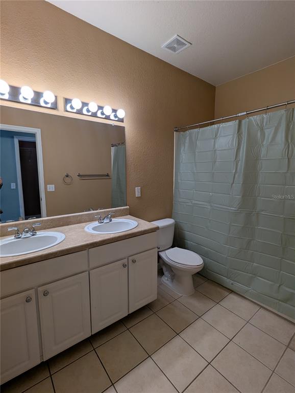 4872 Northwest 42nd Road, Unit 103 Gainesville, FL 32606 - Photo 38 of 48 Gallery Image 38