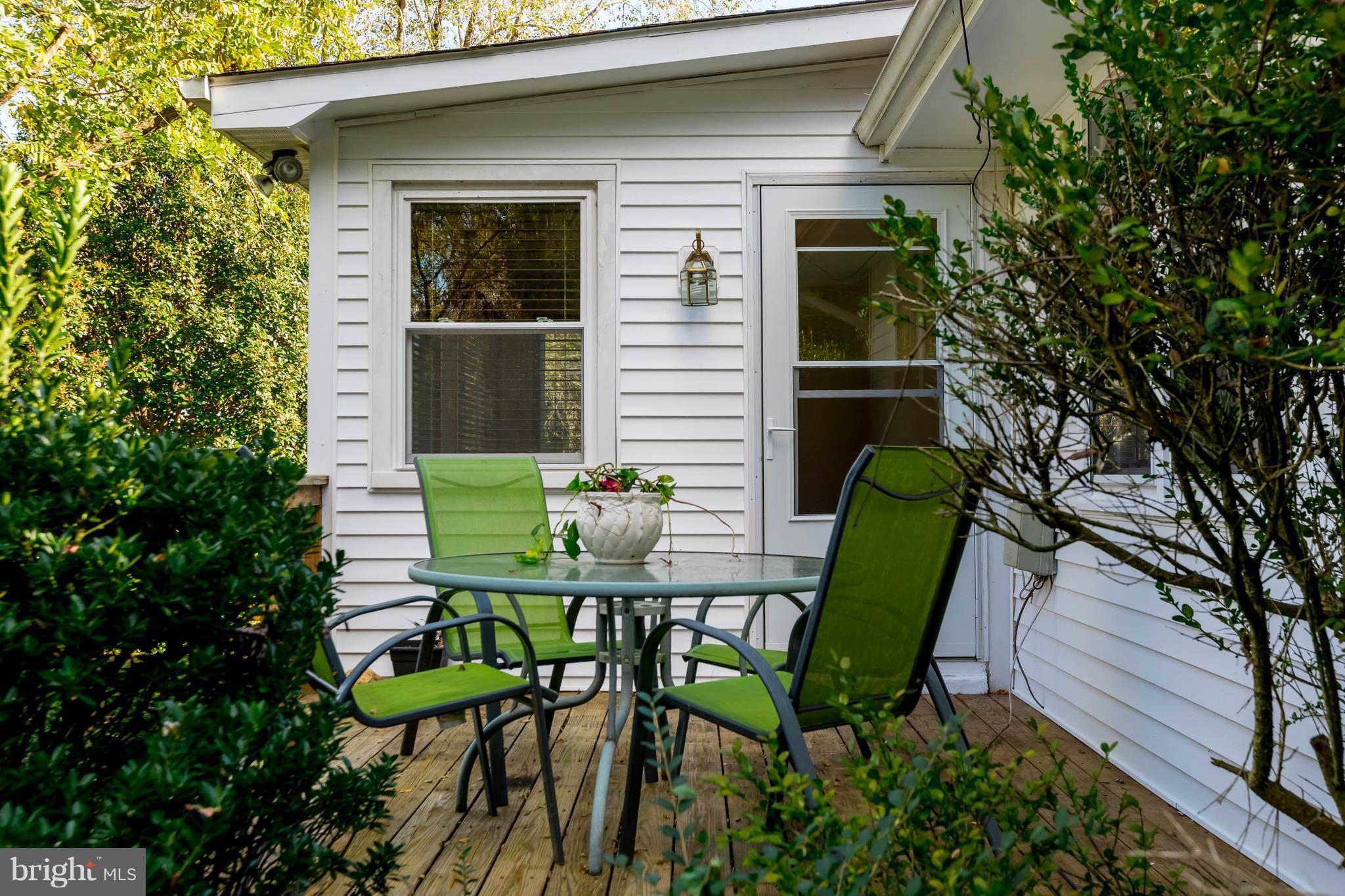 13382 Hill Road Newburg, MD 20664 - Photo 17 of 30 Exterior (Rear)