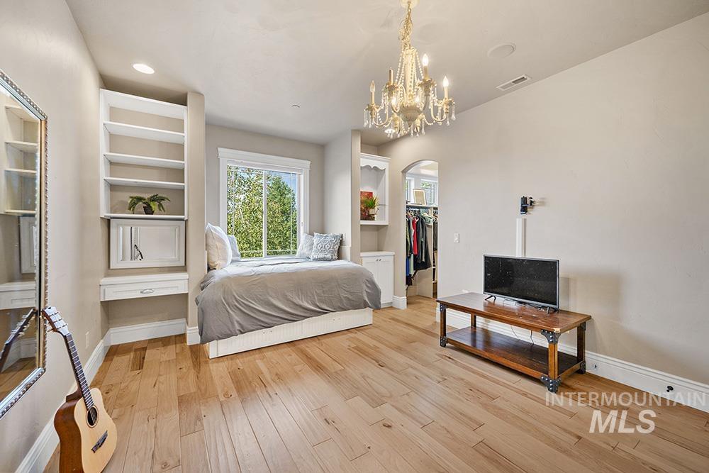 3598 North Timber Ridge Lane Eagle, ID 83616 - Photo 22 of 39