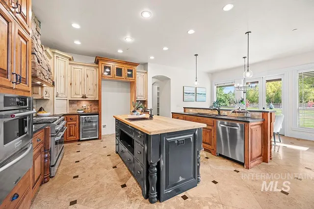 $2,399,000 | 3598 North Timber Ridge Lane, Eagle, ID 83616