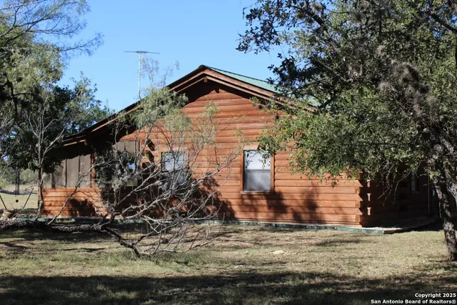 a outdoor space with lots of water fountain