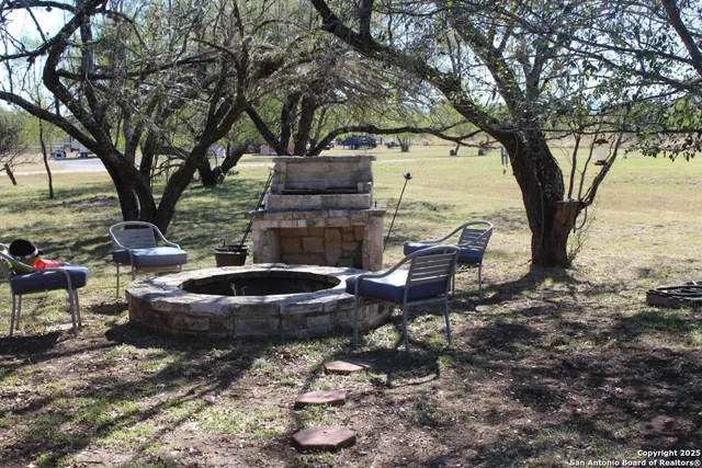 a view of outdoor space