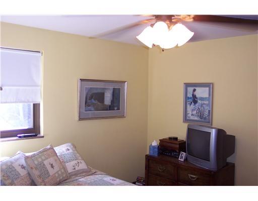 269 Orchard Spring Road Pittsburgh, PA 15220 - Photo 10 of 18 Master Bedroom.
