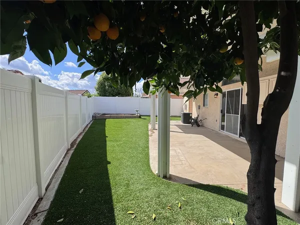 $2,400 | 27294 Family Circle, Menifee, CA 92586