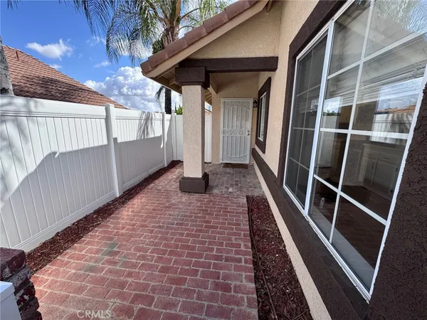 $2,400 | 27294 Family Circle, Menifee, CA 92586