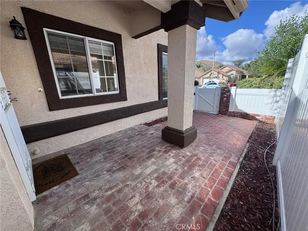 $2,400 | 27294 Family Circle, Menifee, CA 92586