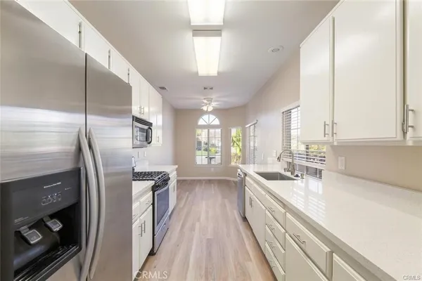 $2,400 | 27294 Family Circle, Menifee, CA 92586