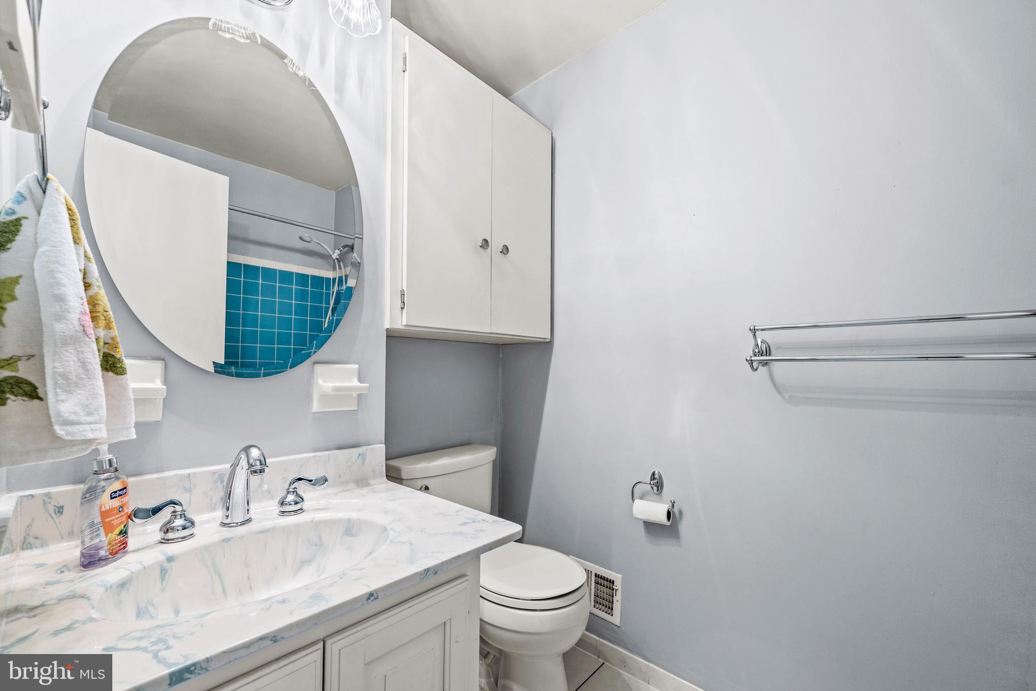 11105 Slye Court Silver Spring, MD 20902 - Photo 23 of 42 Full Bath